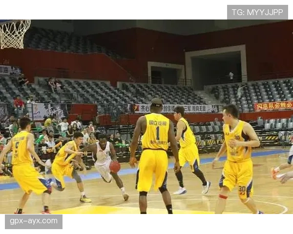 哈兰德火力全开助球队斩获关键胜利,状态强势回暖 哈兰德火力全开助球队斩获关键胜利,状态强势回暖