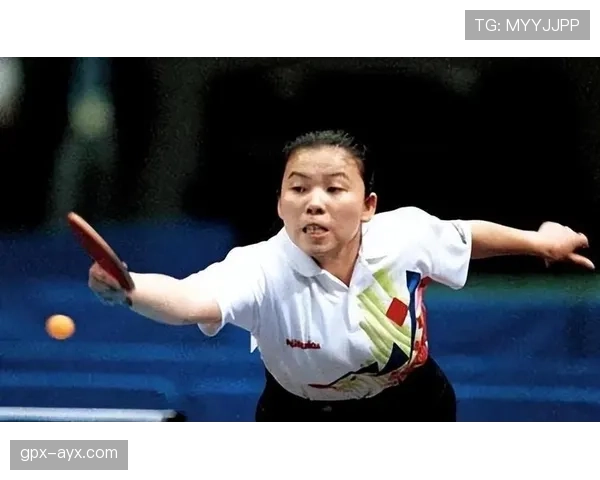 邓亚萍的生活和球场判若两人，平时根本不像传说中那个“乒坛女神”啊？